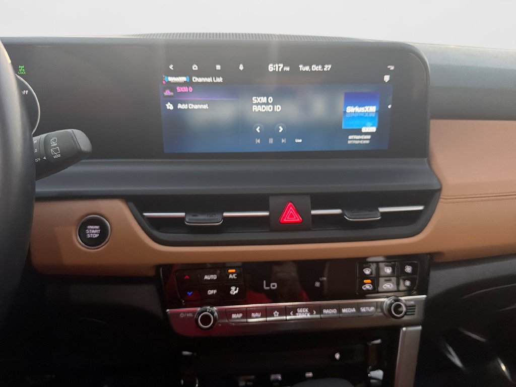 Used 2024 Kia Seltos EX AWD/4WD image 19