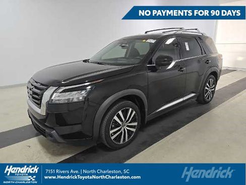 Used 2024 Nissan Pathfinder Platinum w/ Cargo Package AWD/4WD image 1