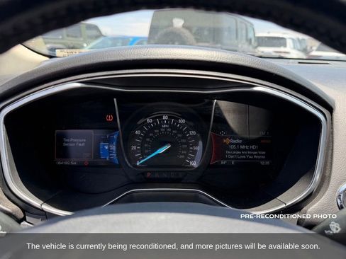 Used 2017 Ford Fusion Titanium FWD image 16