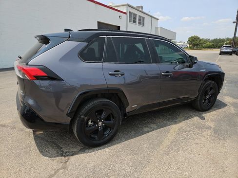 Used 2021 Toyota RAV4 XSE AWD/4WD image 11