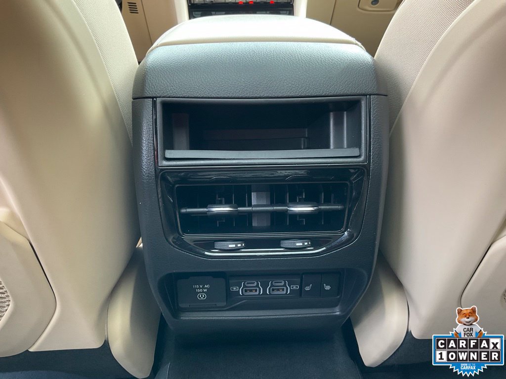 Used 2023 Jeep Grand Cherokee 4WD 4xe w/ Luxury Tech Group II image 40