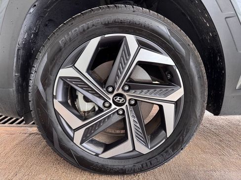 Used 2024 Hyundai Tucson Limited AWD/4WD image 27