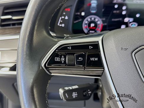 Used 2022 Audi A6 Premium Plus w/ Premium Plus Package image 13