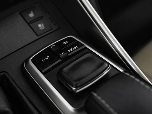 Used 2018 Lexus IS 300 AWD w/ Comfort Package image 28