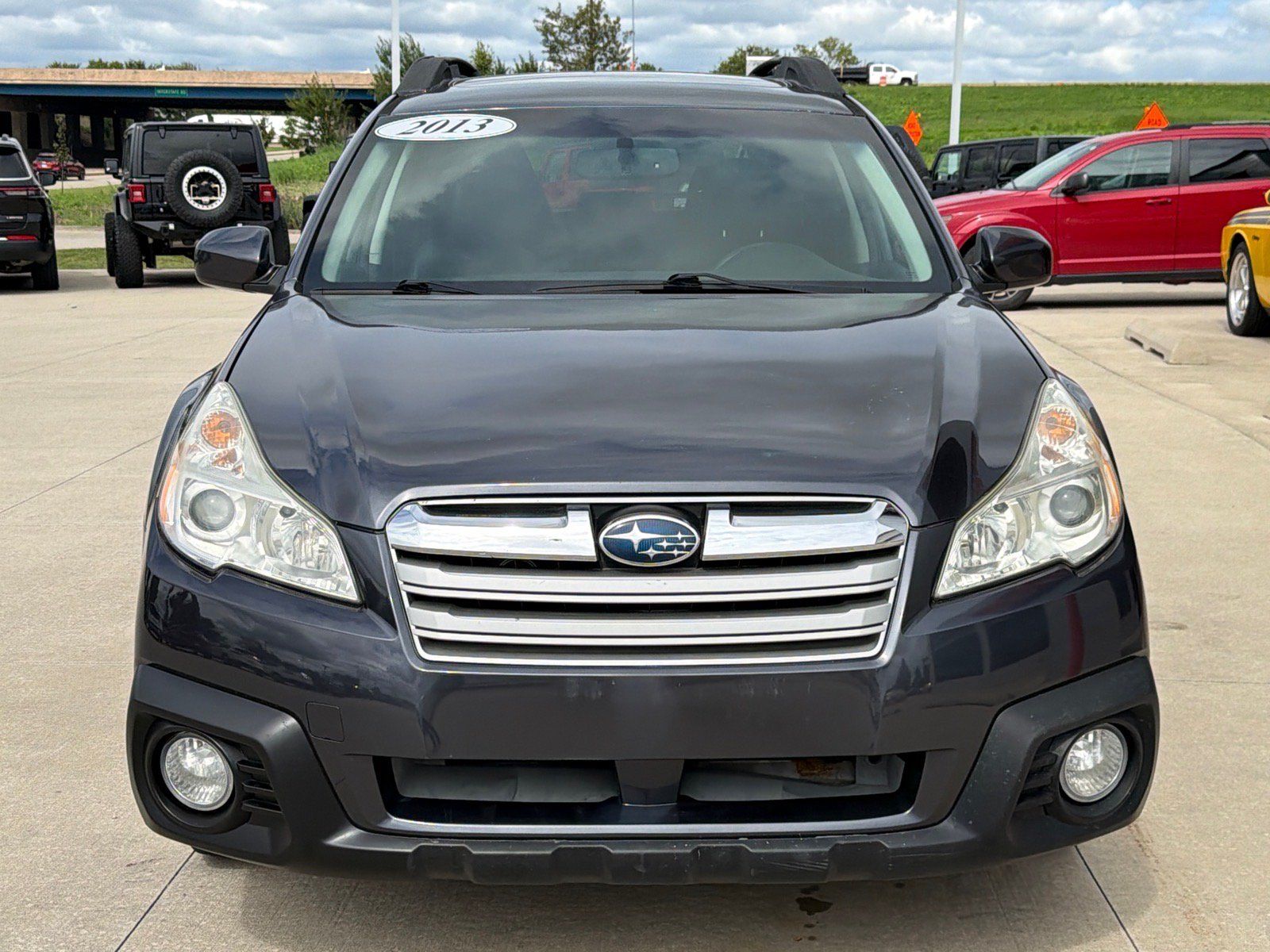 Used 2013 Subaru Outback 2.5i Limited AWD/4WD image 3