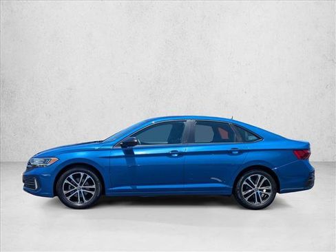 Used 2024 Volkswagen Jetta Sport FWD image 9