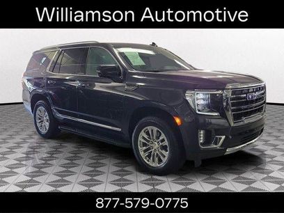 Used 2024 GMC Yukon SLT w/ SLT Luxury Package