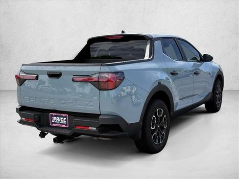 Used 2022 Hyundai Santa Cruz SE FWD image 5