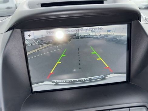 Used 2018 Ford Escape SE w/ SE Sync 3 Package image 29