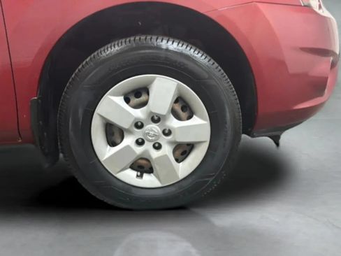 Used 2014 Nissan Rogue S AWD/4WD image 23