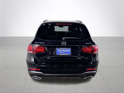 Used 2022 Mercedes-Benz GLC 300 4MATIC image 7