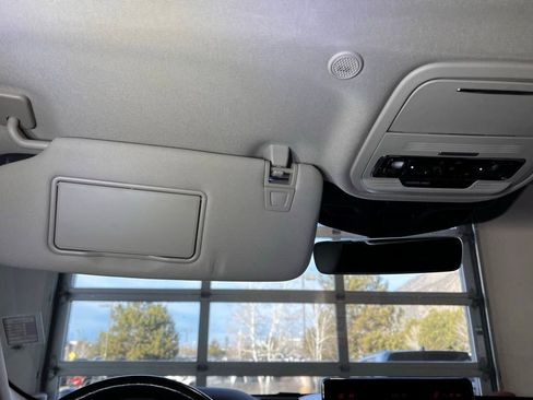 Used 2023 Lincoln Aviator Reserve w/ Equipment Group 201A image 38