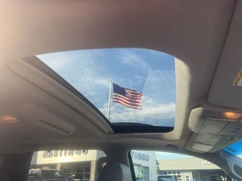 Used 2016 Toyota Sequoia Platinum image 7