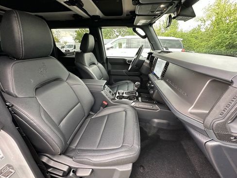 New 2026 Ford Bronco Big Bend w/ Black Appearance Package AWD/4WD image 21