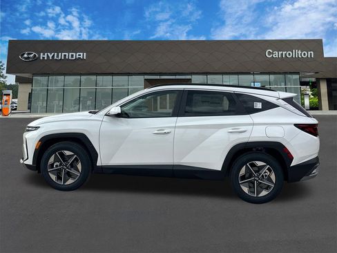 New 2026 Hyundai Tucson SEL image 8