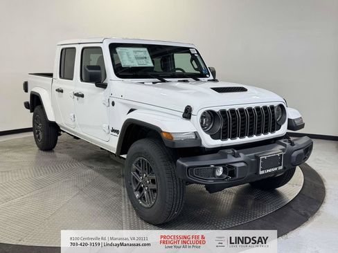 New 2026 Jeep Gladiator Sport image 1