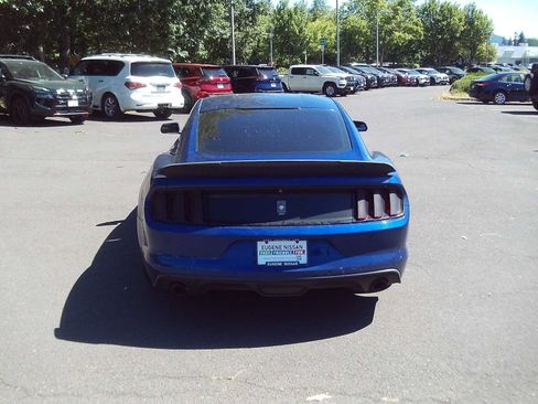Used 2015 Ford Mustang Coupe w/ Equipment Group 051A RWD image 4