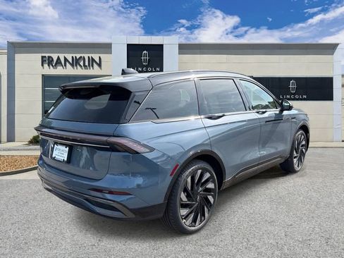 New 2026 Lincoln Nautilus Reserve AWD/4WD image 7