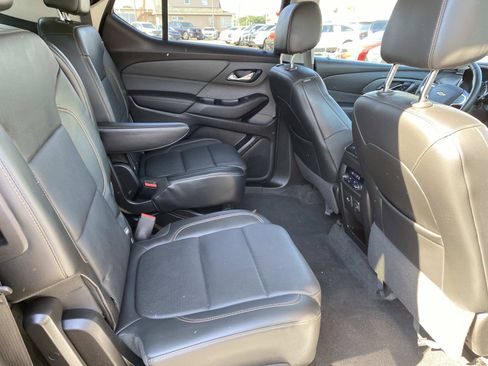 Used 2019 Chevrolet Traverse Premier AWD/4WD image 25