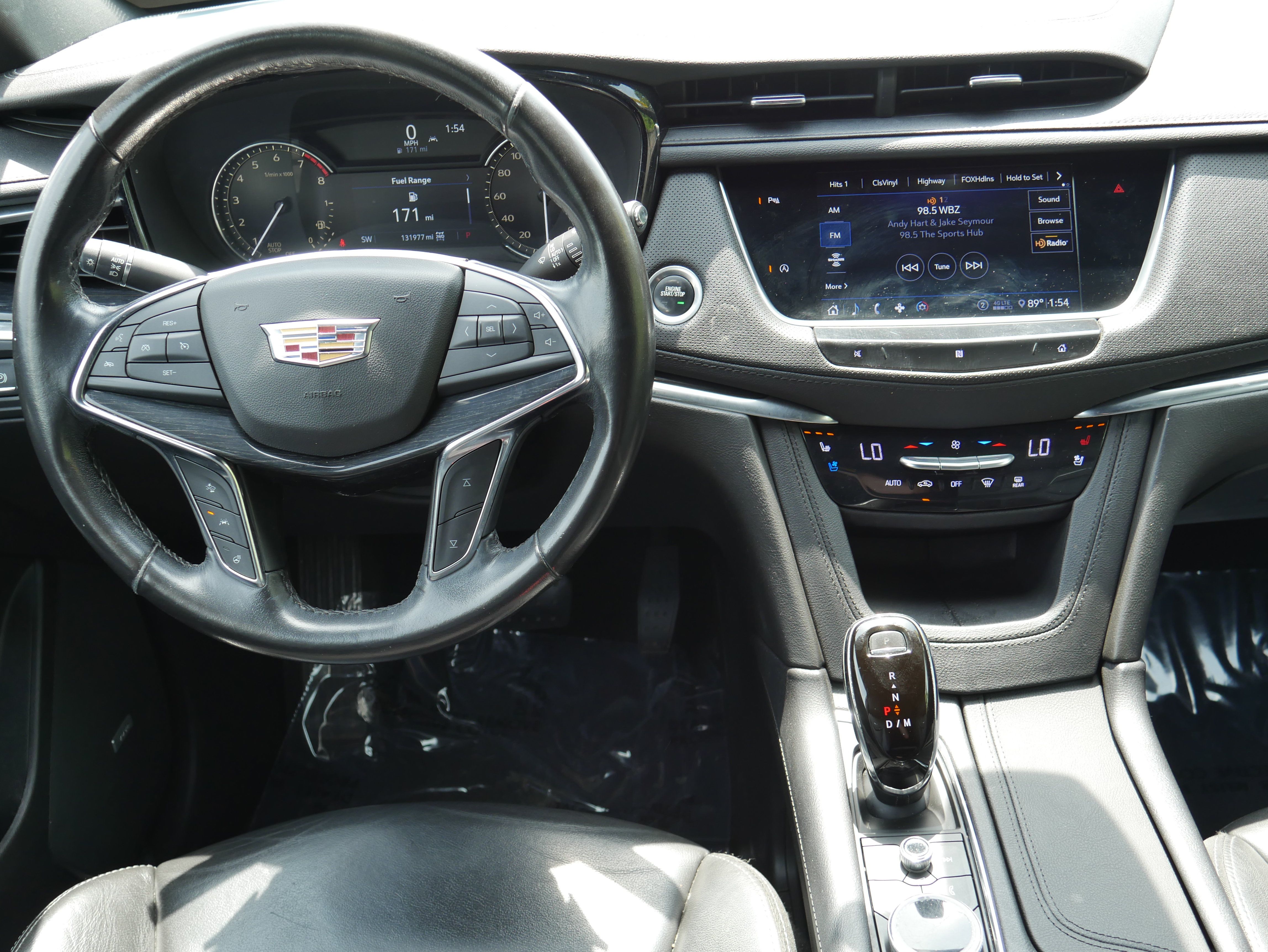 Used 2020 Cadillac XT5 Premium Luxury AWD/4WD image 17