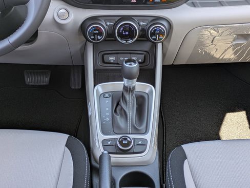 New 2026 Hyundai Venue SEL FWD image 17