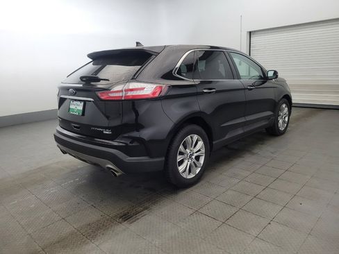 Used 2019 Ford Edge Titanium w/ Cold Weather Package AWD/4WD image 9