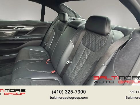 Used 2016 BMW 750i xDrive AWD/4WD image 29