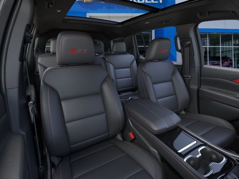New 2026 Chevrolet Traverse Z71 AWD/4WD image 16