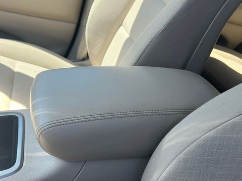 Used 2022 Jeep Grand Cherokee Laredo E w/ Security & Convenience Group image 42