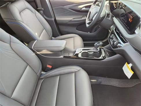 New 2026 Buick Envista Sport Touring image 10