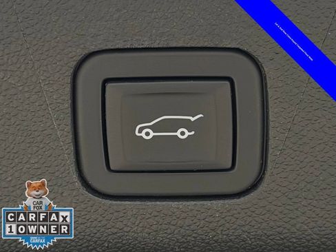 Used 2023 Chevrolet Tahoe LT w/ LT Signature Package image 32