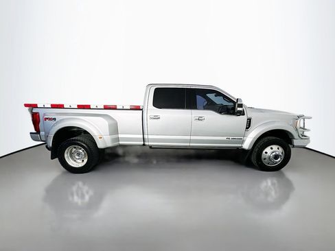 Used 2018 Ford F450 Platinum w/ Platinum Ultimate Package AWD/4WD image 8