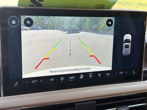 Used 2024 Lincoln Corsair Grand Touring image 32