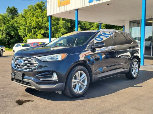 Used 2019 Ford Edge SEL w/ Equipment Group 201A FWD image 2