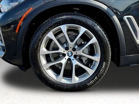 Used 2019 BMW X5 xDrive40i w/ Convenience Package AWD/4WD image 34