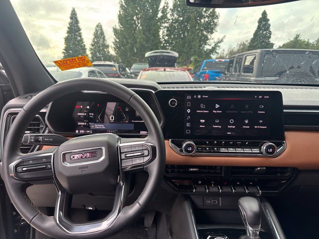 Used 2024 GMC Canyon AT4 AWD/4WD image 11