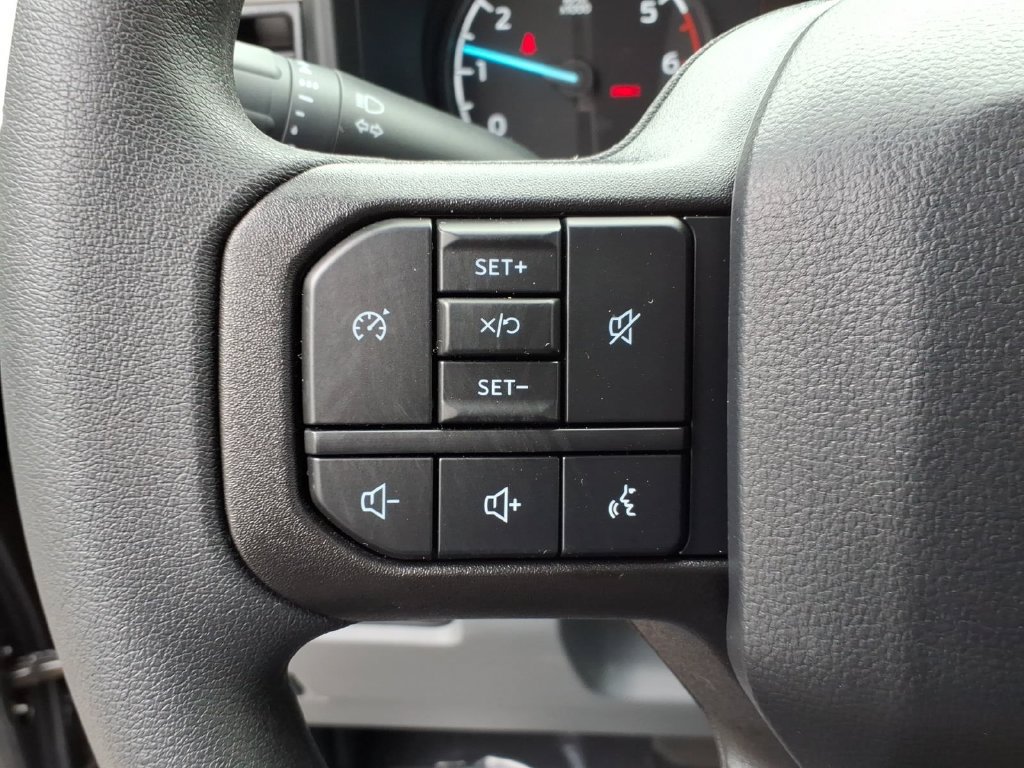 New 2027 Ford F350 XLT w/ FX4 Off-Road Package AWD/4WD image 23
