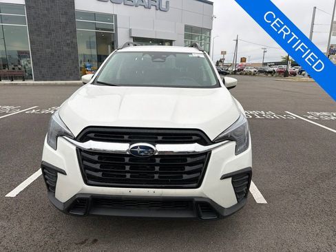 Used 2025 Subaru Ascent Premium AWD/4WD image 8