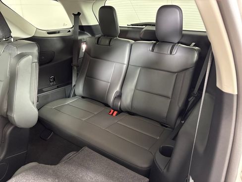 New 2026 Ford Explorer Active w/ Active Comfort Package RWD image 30