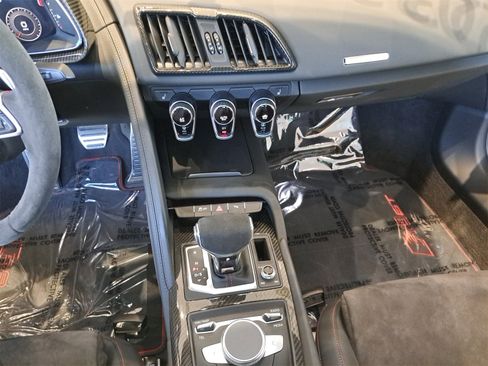 Used 2023 Audi R8 V10 GT image 19