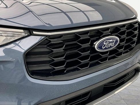 Certified 2025 Ford Escape ST-Line w/ Equipment Group 301A FWD image 28