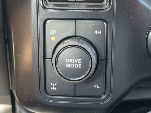 New 2026 Ford F350 Lariat w/ Black Appearance Package image 58