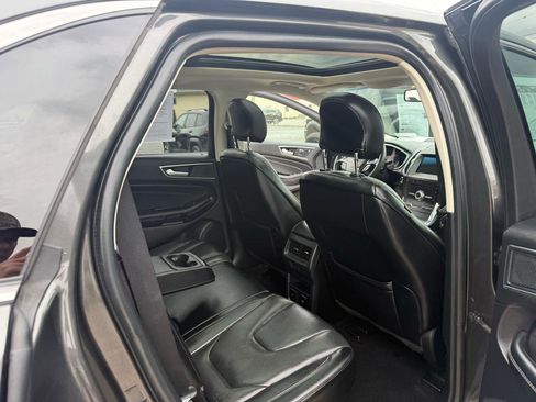 Used 2019 Ford Edge Titanium w/ Equipment Group 301A image 48