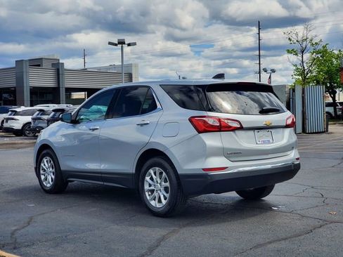 Used 2019 Chevrolet Equinox LT FWD image 4