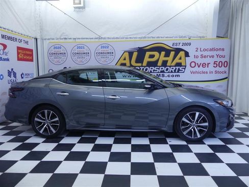 Used 2019 Nissan Maxima 3.5 SV w/ Floor Mat Group image 32
