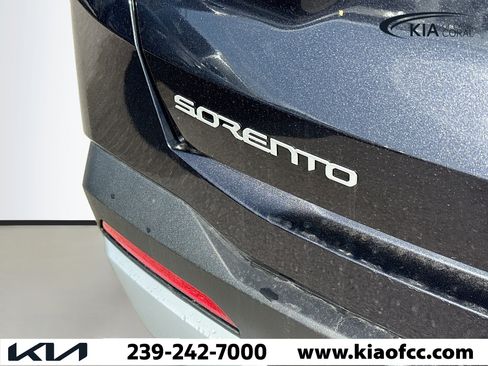 New 2026 Kia Sorento LX image 11