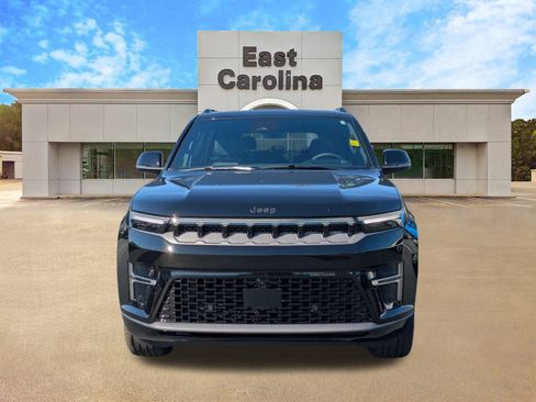 New 2026 Jeep Grand Wagoneer Limited image 8