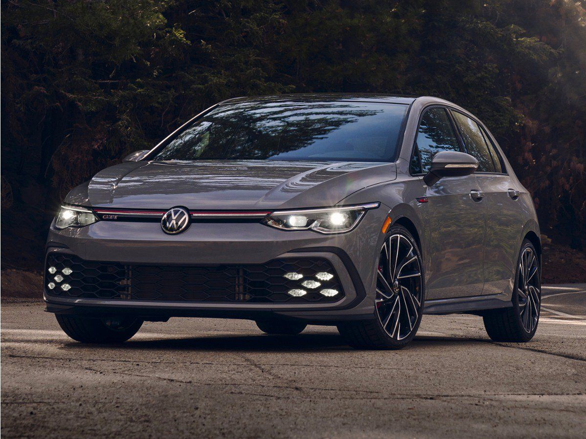 Used 2022 Volkswagen GTI SE FWD image 1