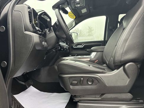 Used 2025 Chevrolet Silverado 3500 LTZ w/ LTZ Premium Package image 23