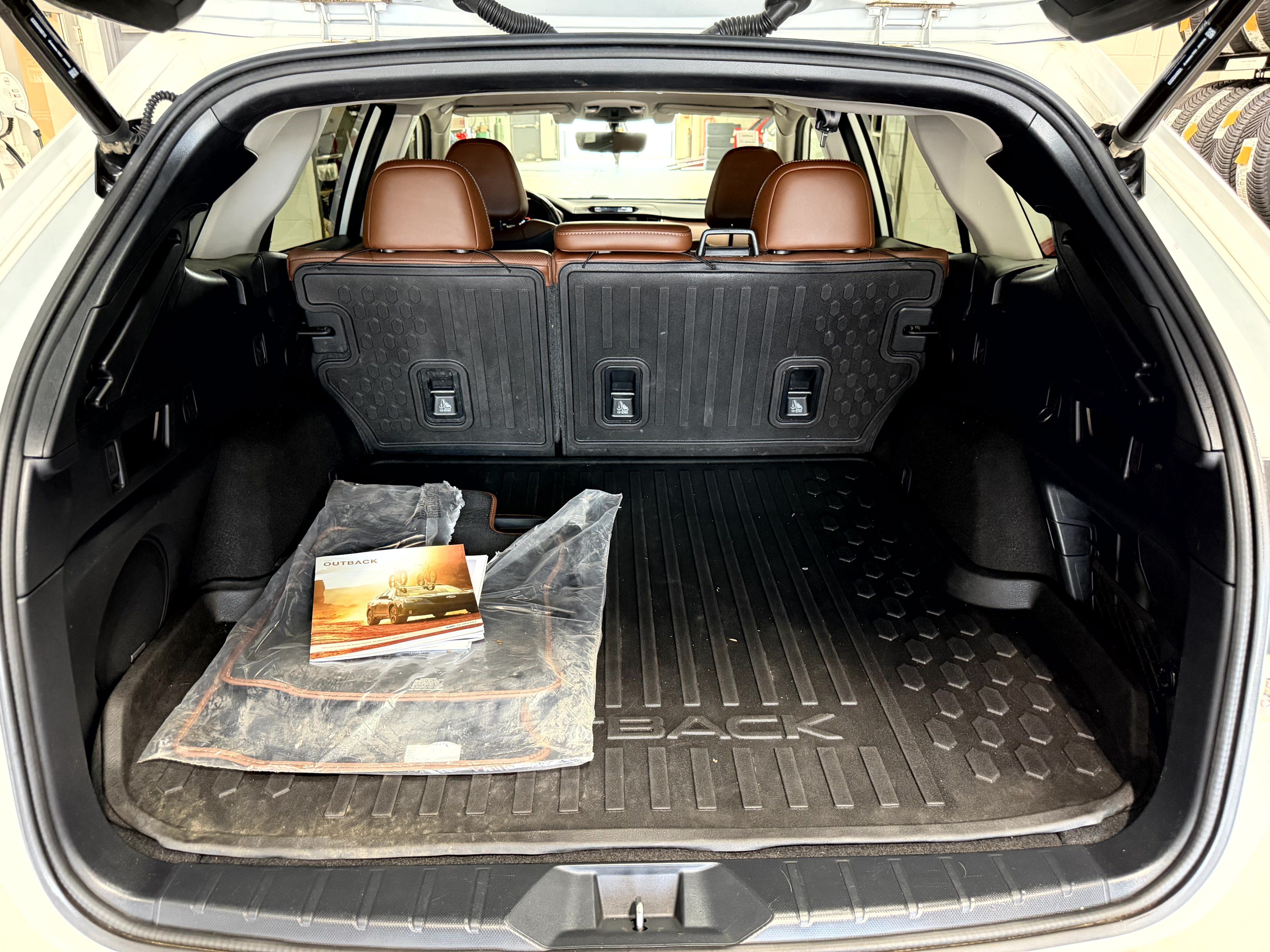 Used 2020 Subaru Outback Touring XT AWD/4WD image 29